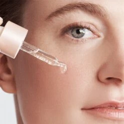 CLARINS Calm-Essentiel - Huile Restructurante A L’extrait De Sauge Sclarée 30ml 8 CLARINS Calm-Essentiel - Huile Restructurante A L’extrait De Sauge Sclarée 30ml -Clarin Beauty Magasin CLARINS Huile Restructurante A l extrait de sauge sclaree 30ml 95901 103 1628092457