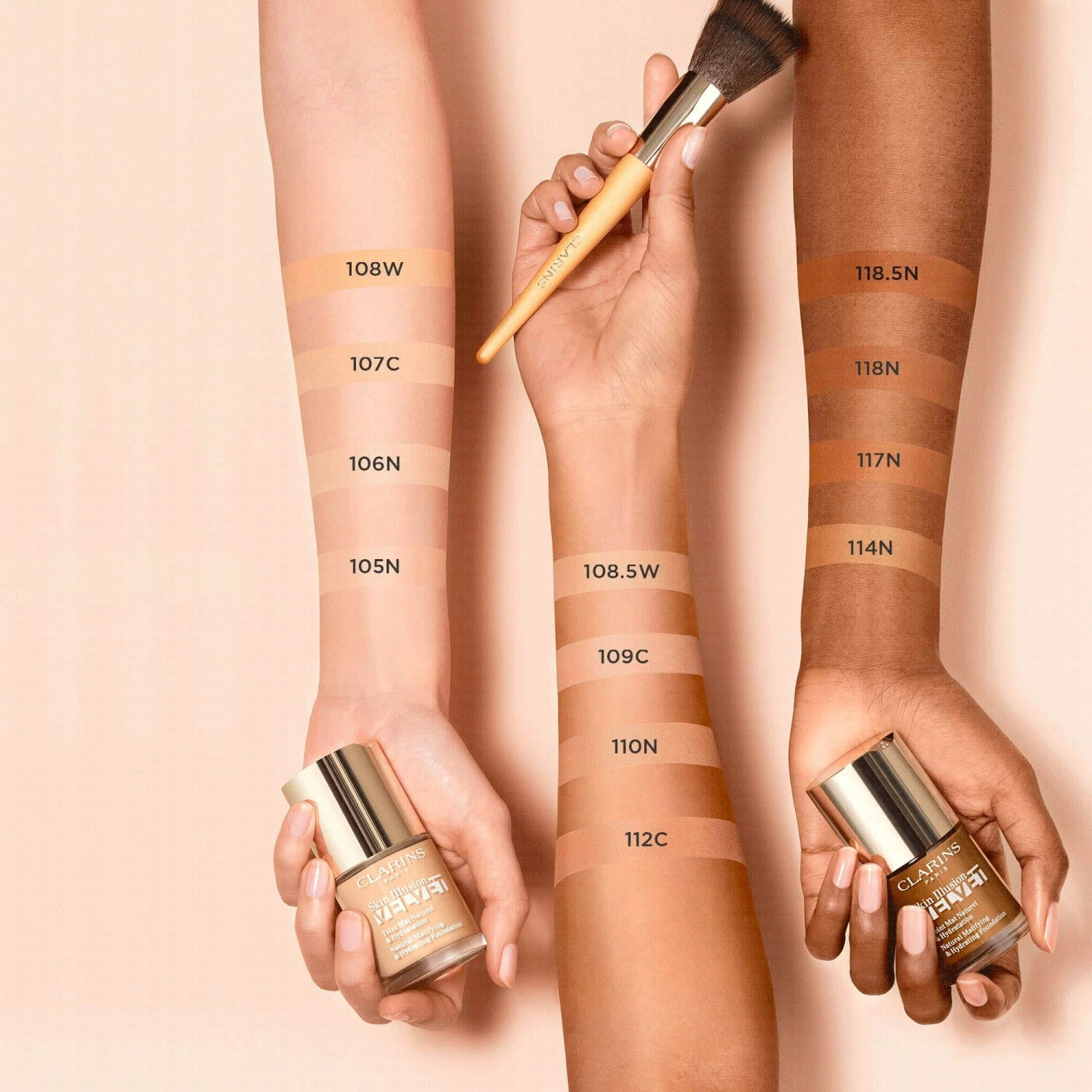 CLARINS Skin Illusion Velvet - Fond De Teint Mat Naturel & Hydratation 110N - Honey 30ml 5 CLARINS Skin Illusion Velvet - Fond De Teint Mat Naturel & Hydratation 110N - Honey 30ml – Image 3