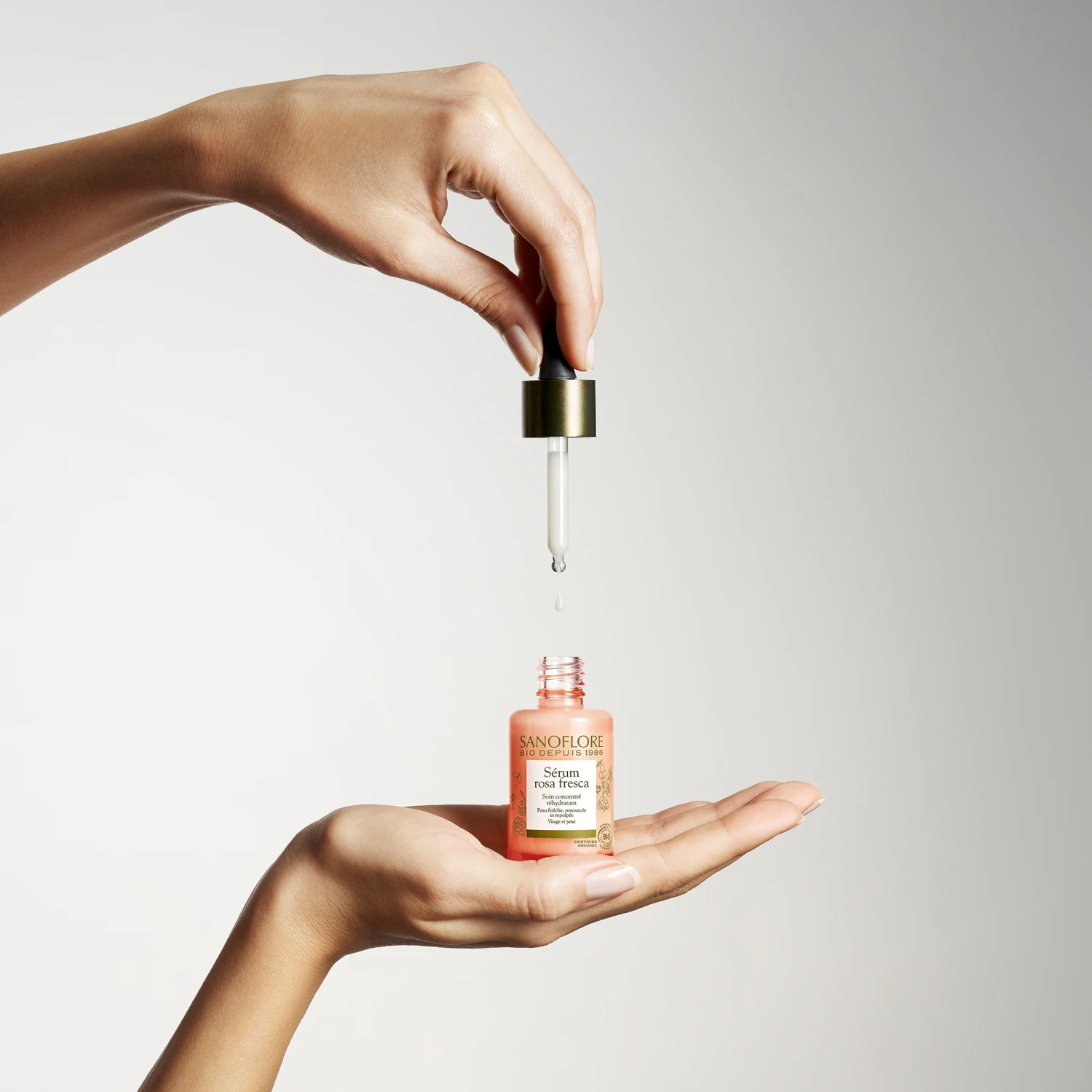 SANOFLORE Rosa Fresca - Sérum Hydratant Bio 30ml 5 SANOFLORE Rosa Fresca - Sérum Hydratant Bio 30ml – Image 3