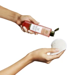 SANOFLORE Rosa Fresca -Eau De Soin Botanique Hydratante 200ml -Clarin Beauty Magasin SANOFLORE Rosa Fresca Essence Botanique Aqua Rosa 200ml 34182 106 1648651643