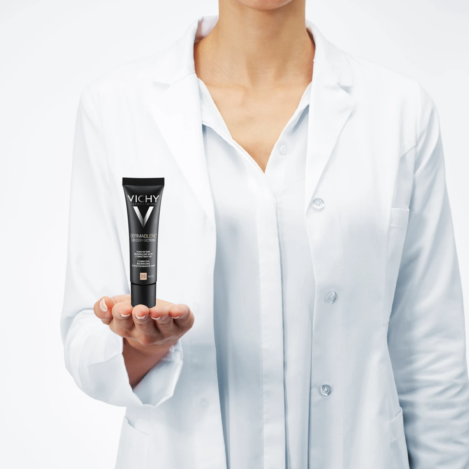 VICHY Dermablend 3D Fond De Teint Resurfaçant Actif Correcteur 16h Teinte N°25 Nude 6 VICHY Dermablend 3D Fond De Teint Resurfaçant Actif Correcteur 16h Teinte N°25 Nude – Image 4