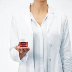 VICHY Liftactiv Collagen Specialist Nuit 50ml 10 VICHY Liftactiv Collagen Specialist Nuit 50ml -Clarin Beauty Magasin VICHY Liftactiv collagen specialist nuit 50ml 45695 107 1684881436